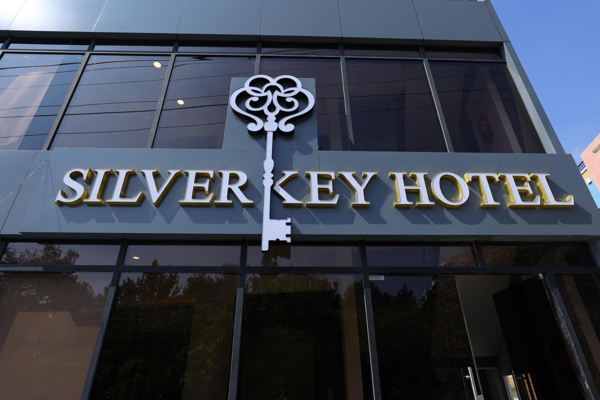 Silverkey Hotel Yelahanka بنغالور المظهر الخارجي الصورة